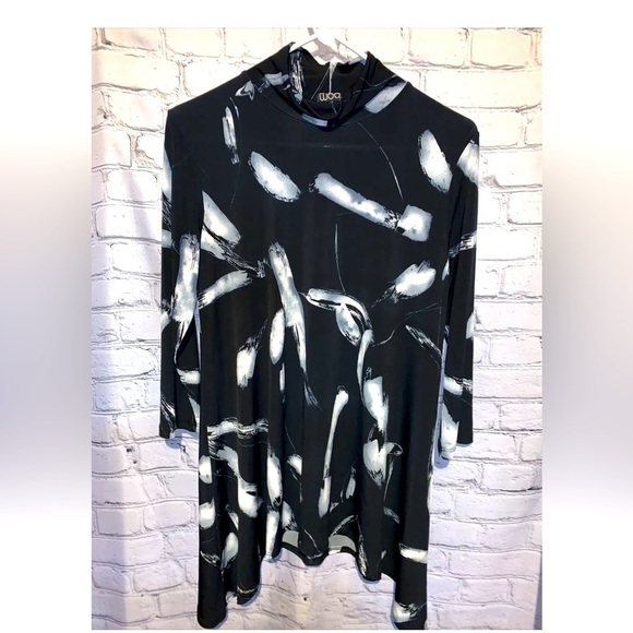 Clara Sun Woo Tunic Top Blouse Asymmetrical Handkerchief Hem Blavk White Size XS - Picture 1 of 3